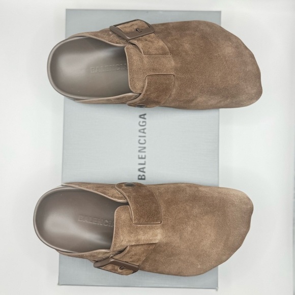 BALENCIAGA Sunday Mule
NWT | Women’s 10US / 40EU - Picture 12 of 13